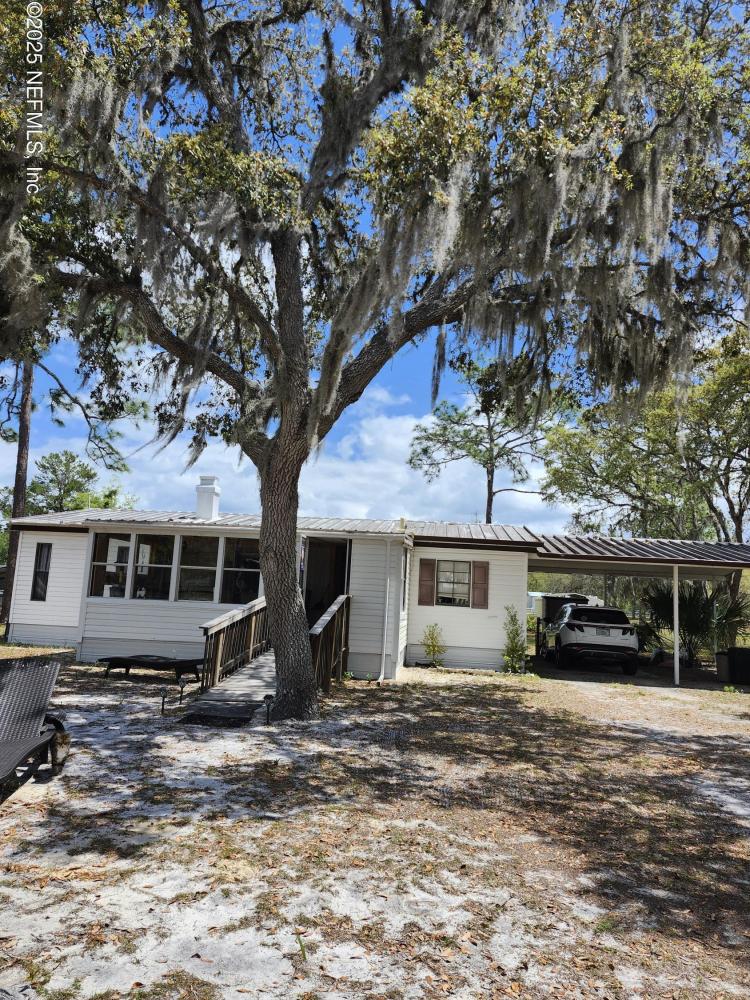 Currently Displayed Property Photo