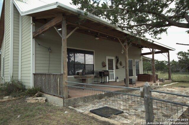 Currently Displayed Property Photo