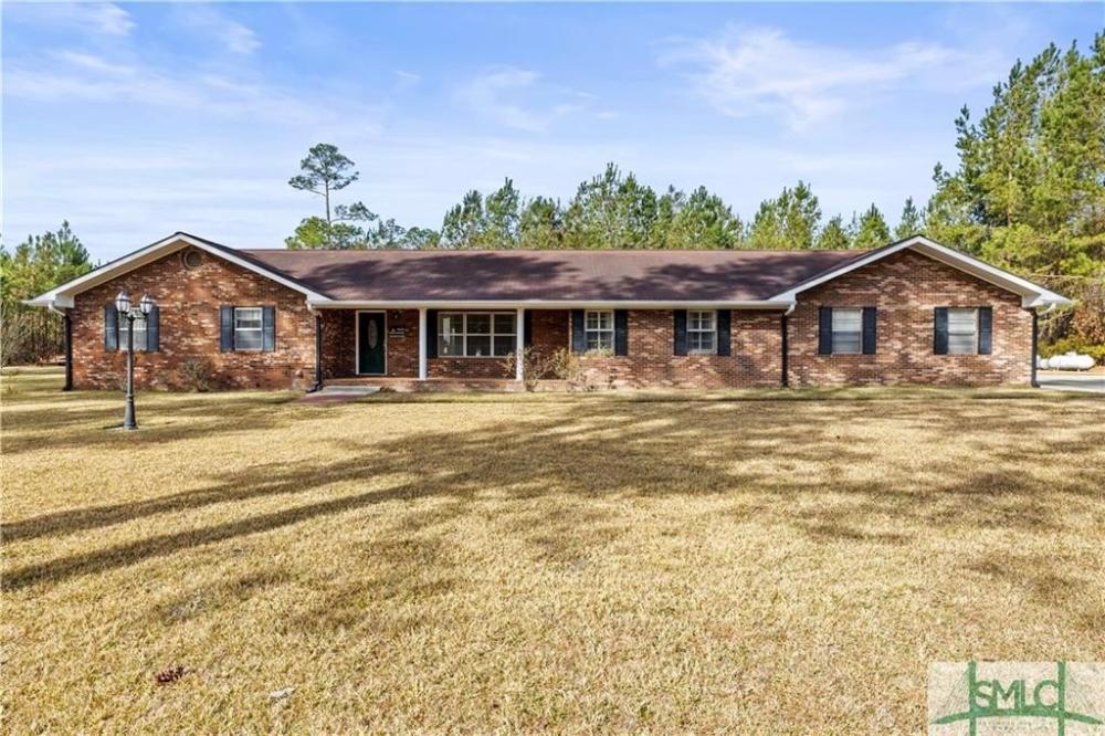 Currently Displayed Property Photo