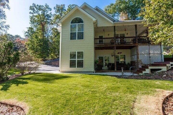 Currently Displayed Property Photo