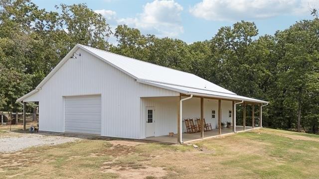 Currently Displayed Property Photo