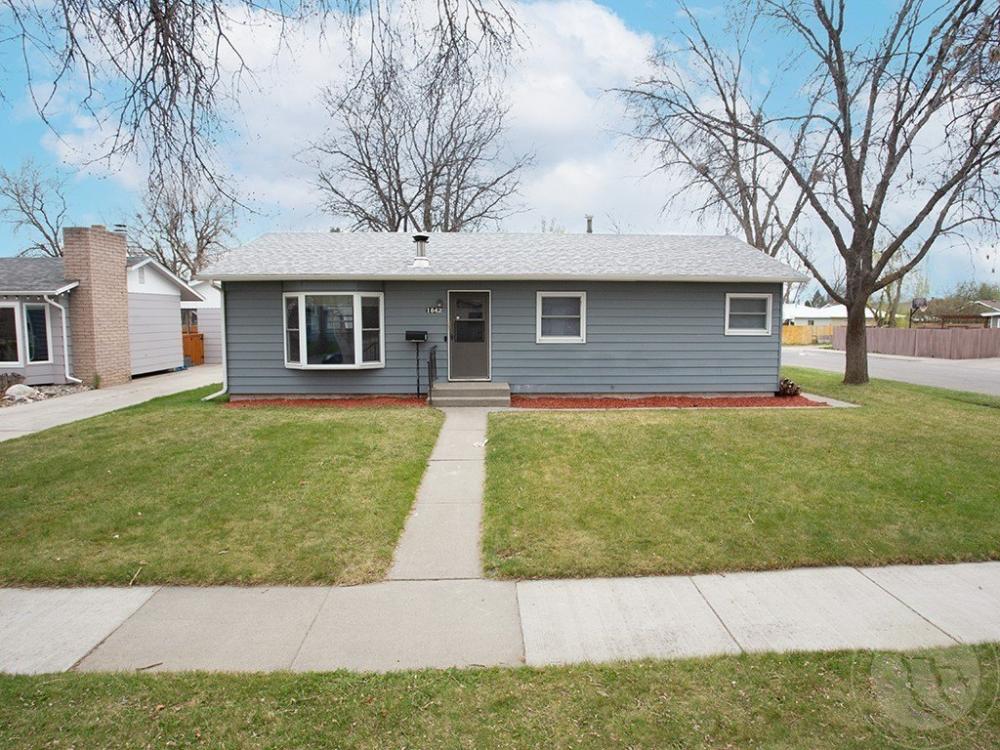 Currently Displayed Property Photo