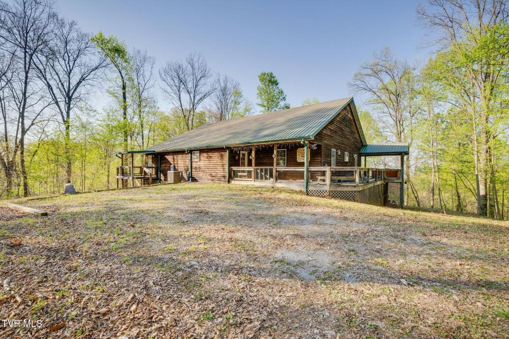 Currently Displayed Property Photo