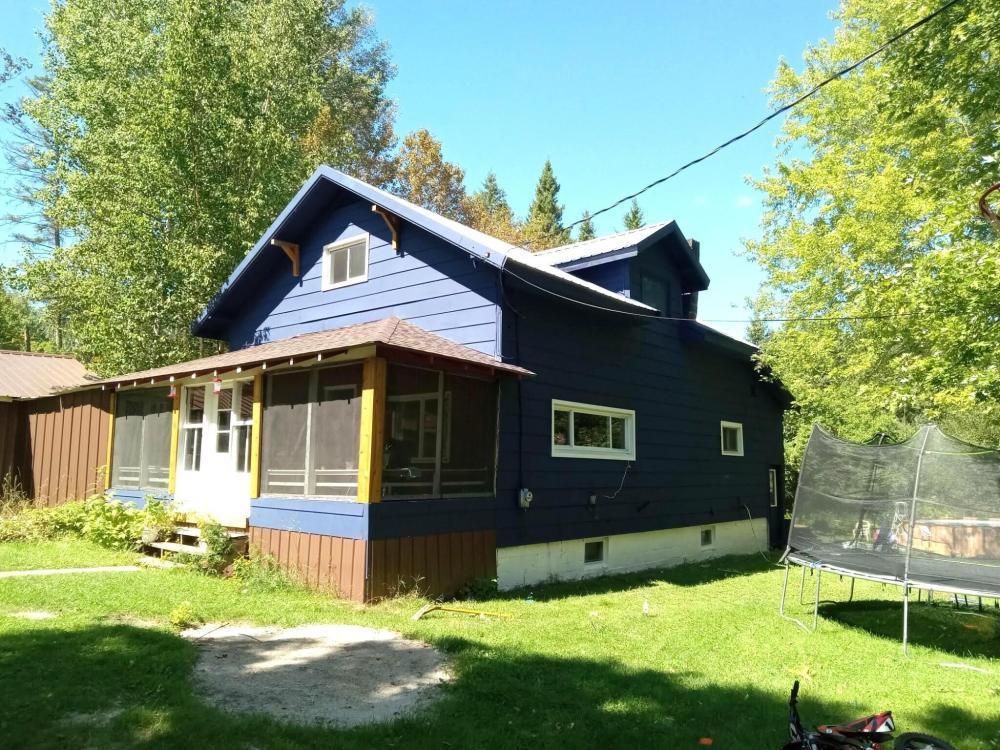 Currently Displayed Property Photo