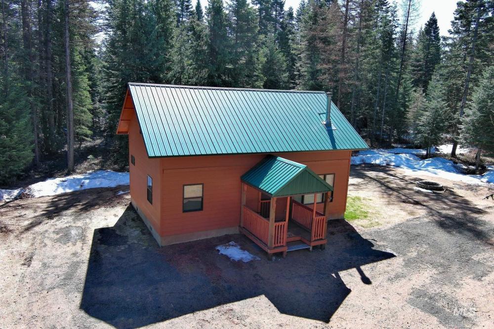 Currently Displayed Property Photo
