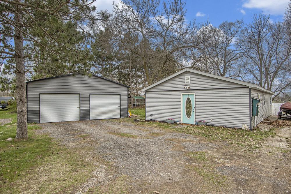 Currently Displayed Property Photo