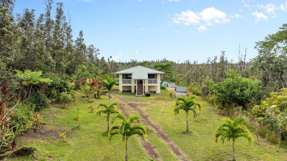 Currently Displayed Property Photo