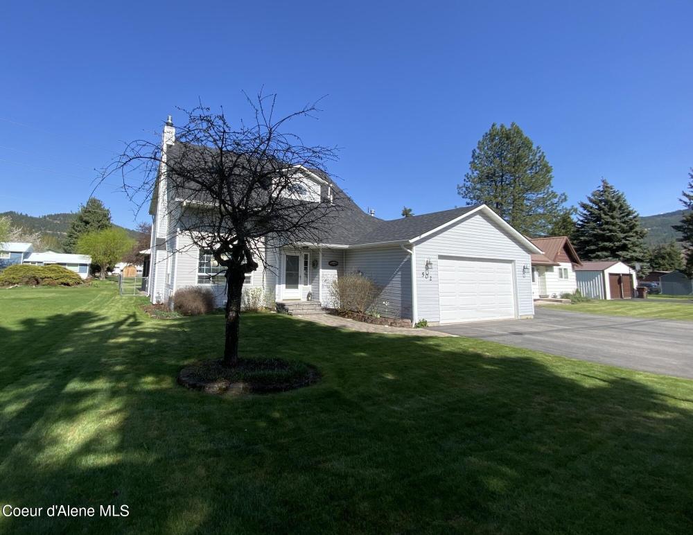 Currently Displayed Property Photo