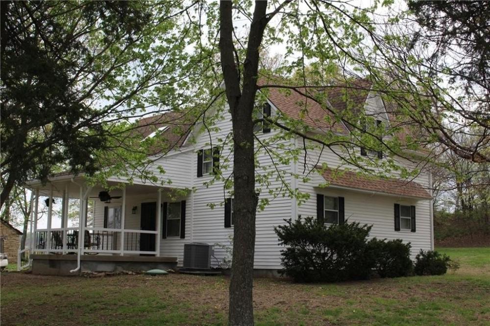 Currently Displayed Property Photo