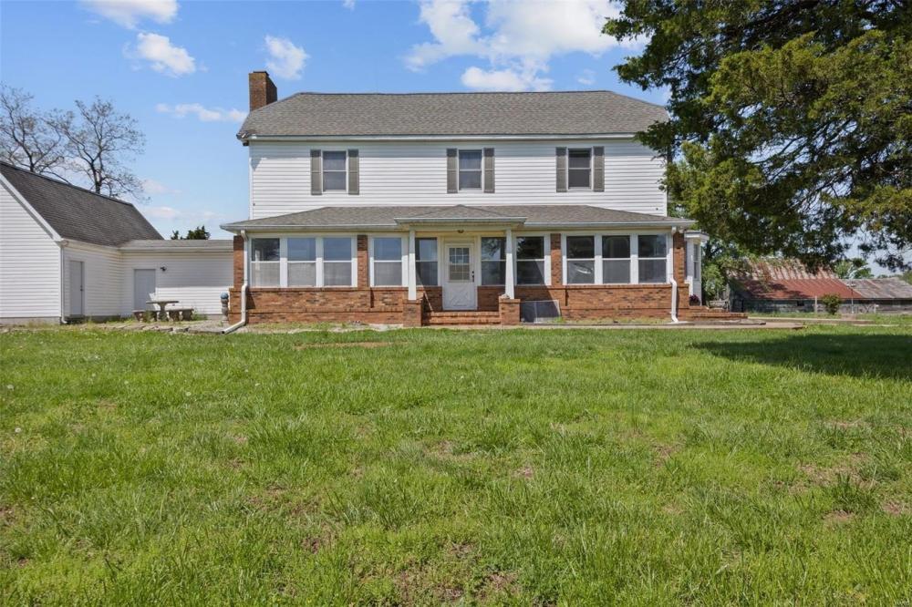 Currently Displayed Property Photo