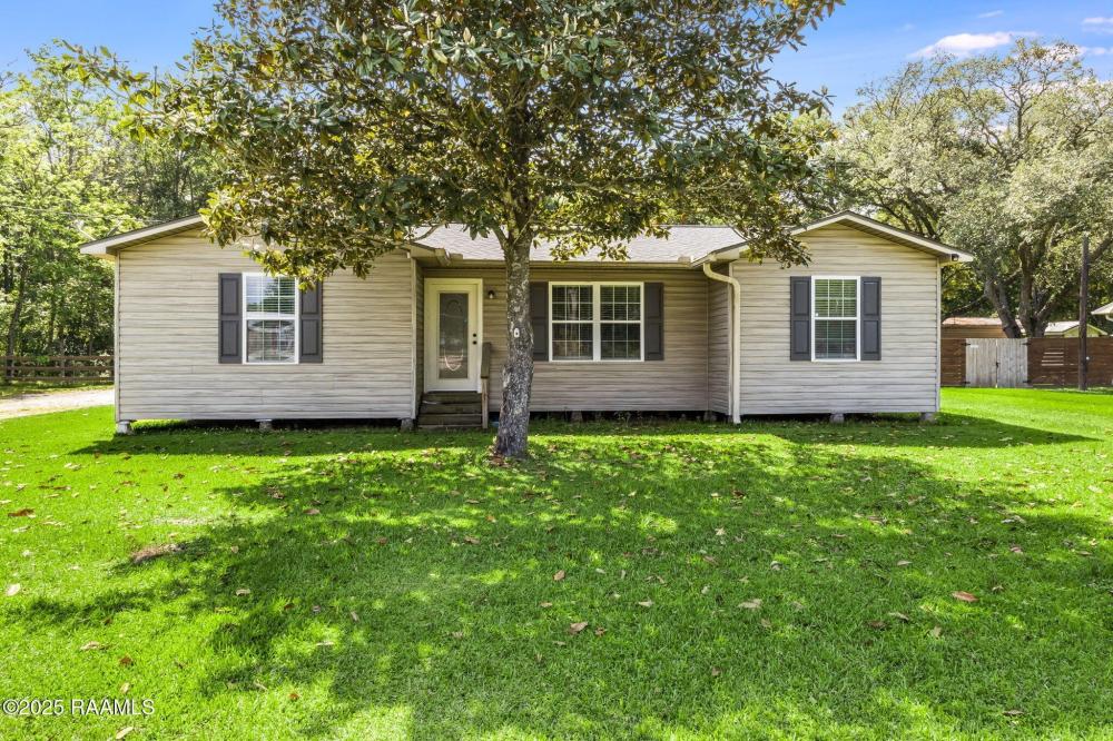 Currently Displayed Property Photo