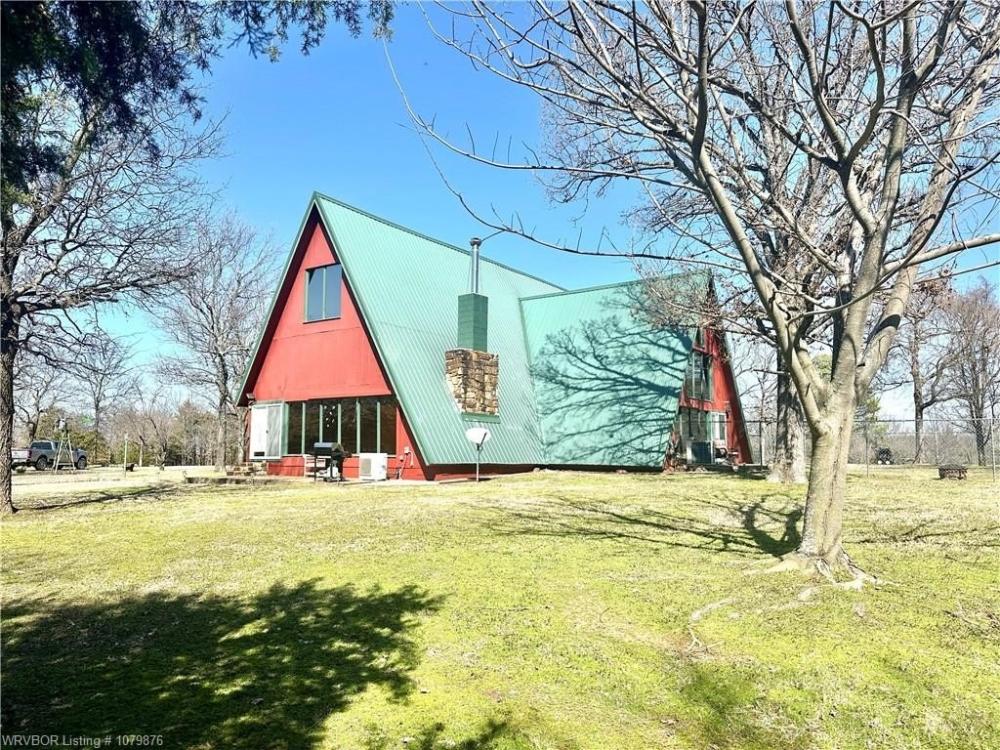 Currently Displayed Property Photo