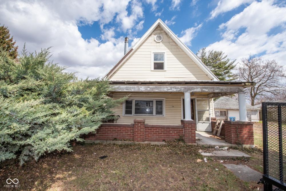 Currently Displayed Property Photo