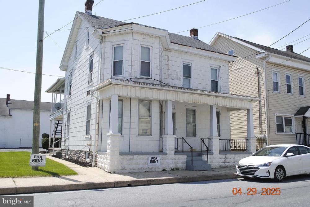 Currently Displayed Property Photo