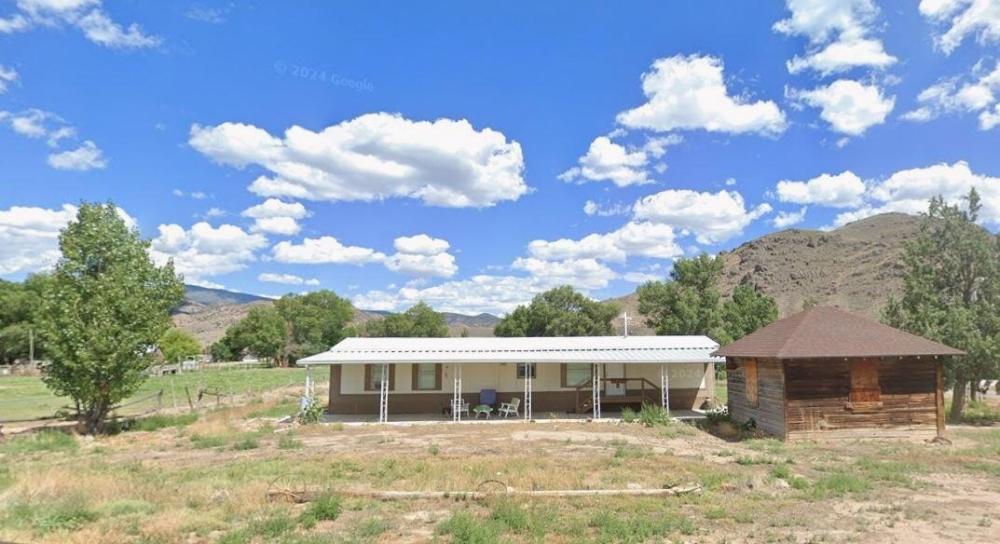 Currently Displayed Property Photo