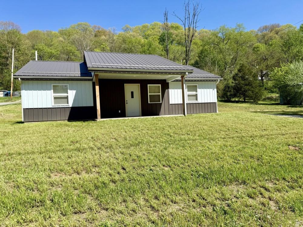 Currently Displayed Property Photo
