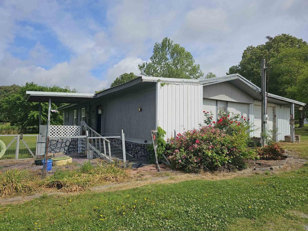Currently Displayed Property Photo