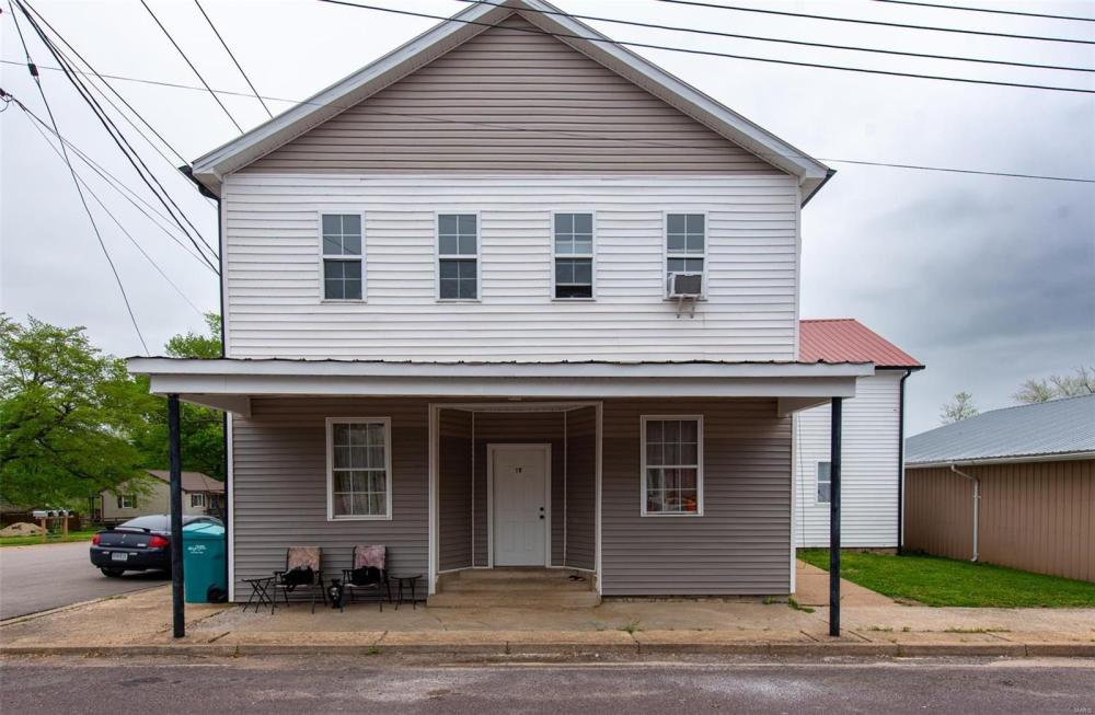 Currently Displayed Property Photo