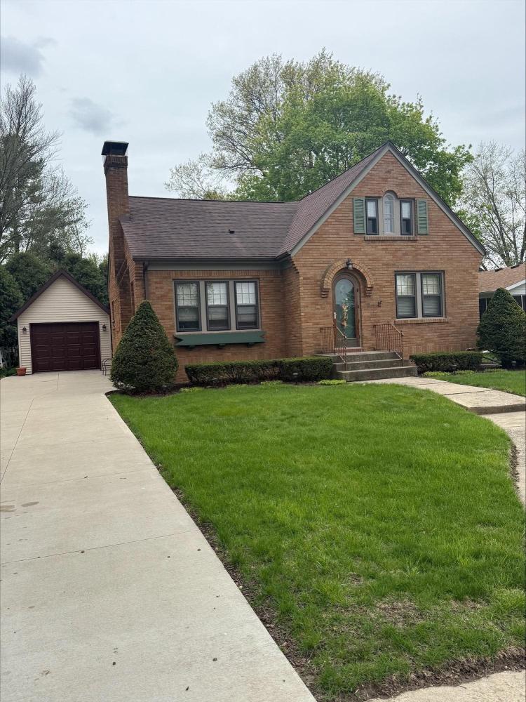 Currently Displayed Property Photo