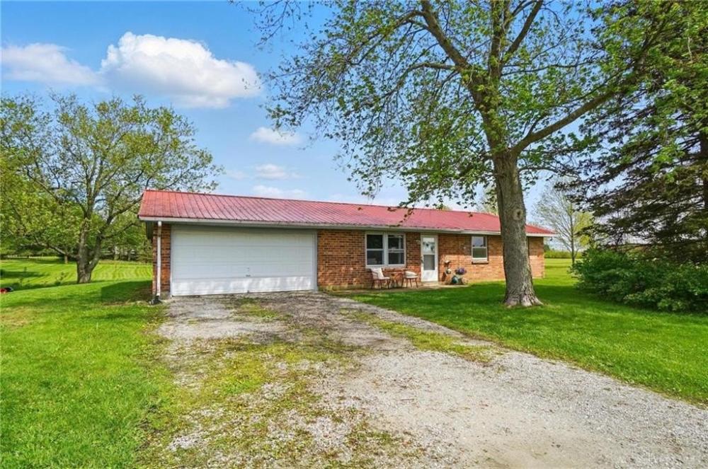 Currently Displayed Property Photo