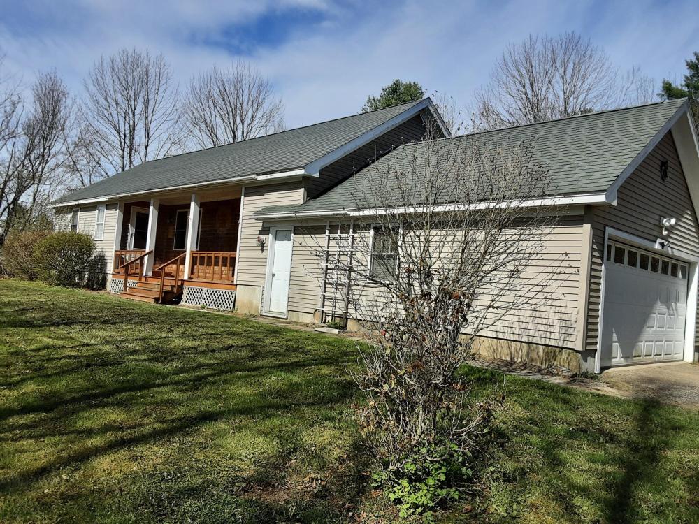 Currently Displayed Property Photo