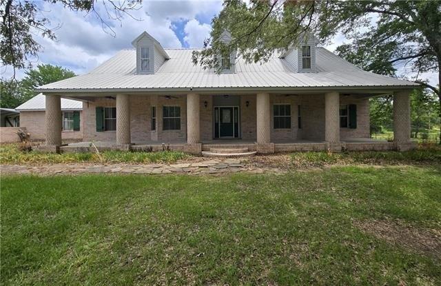 Currently Displayed Property Photo