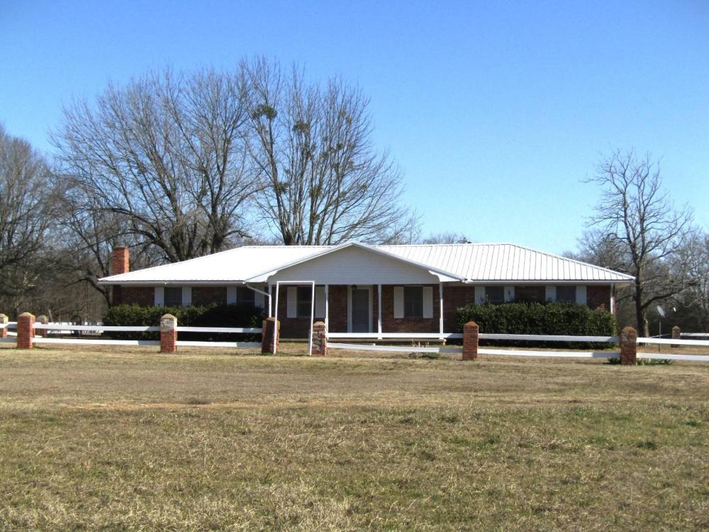 Currently Displayed Property Photo