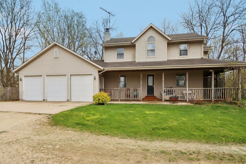 Currently Displayed Property Photo
