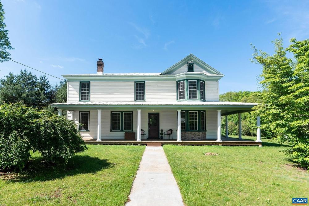 Currently Displayed Property Photo