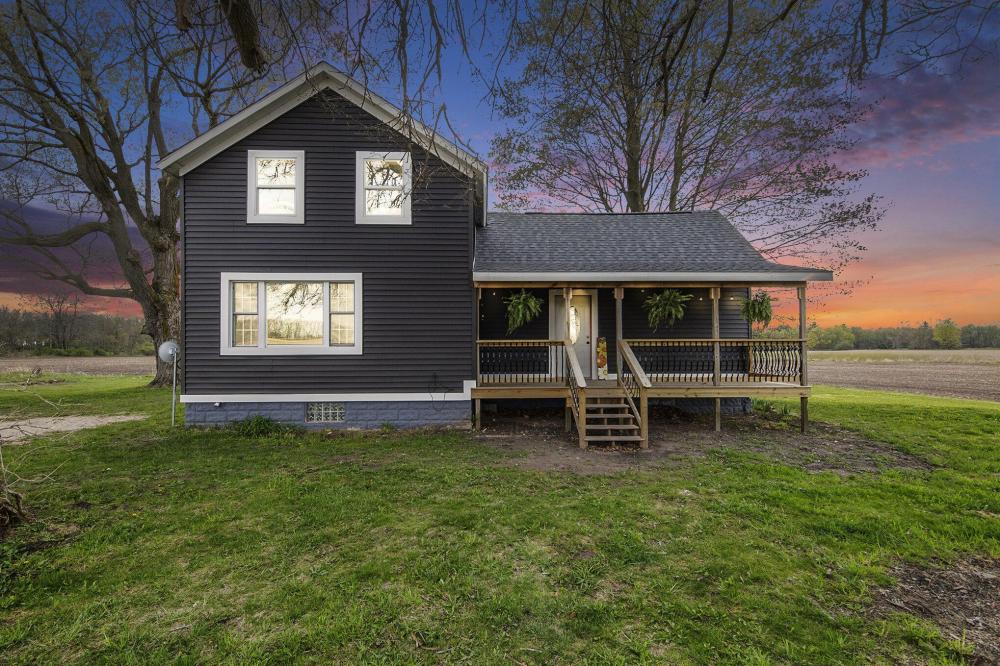 Currently Displayed Property Photo
