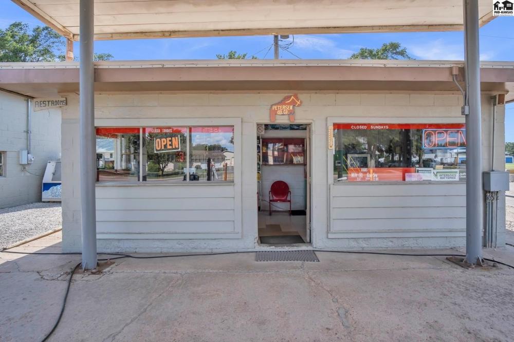 Currently Displayed Property Photo