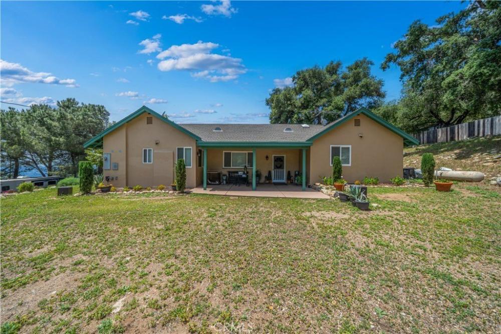 Currently Displayed Property Photo