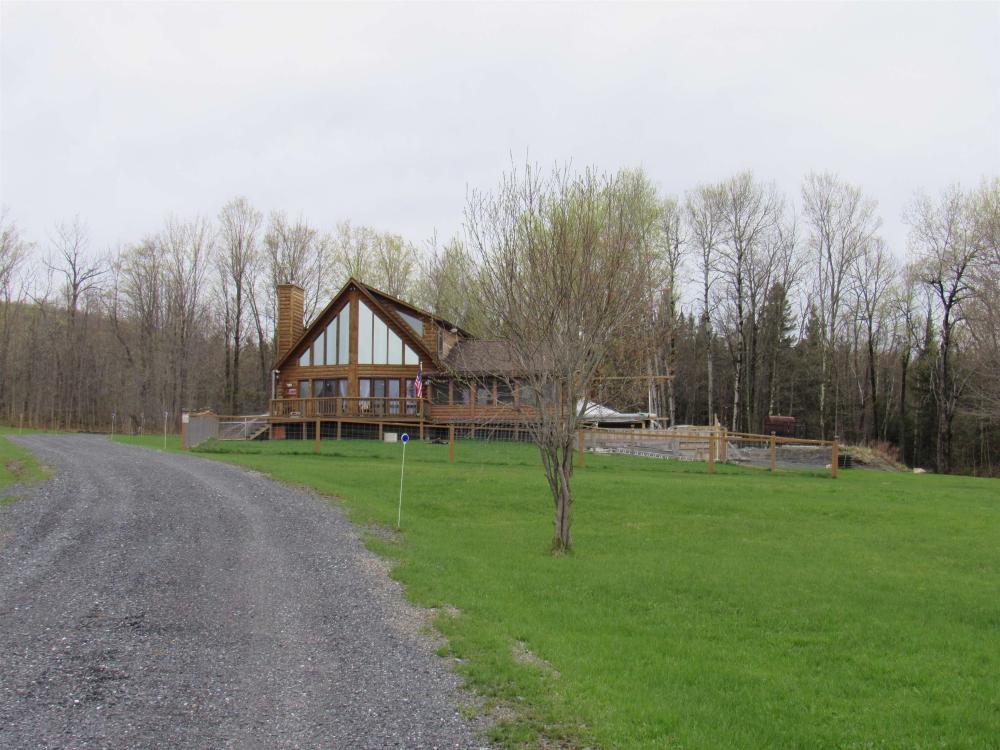 Currently Displayed Property Photo