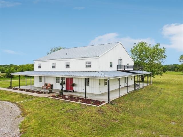 Currently Displayed Property Photo