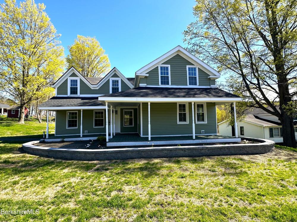 Currently Displayed Property Photo