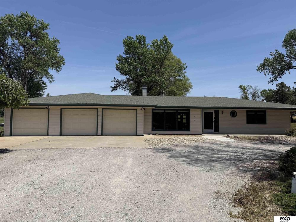 Currently Displayed Property Photo
