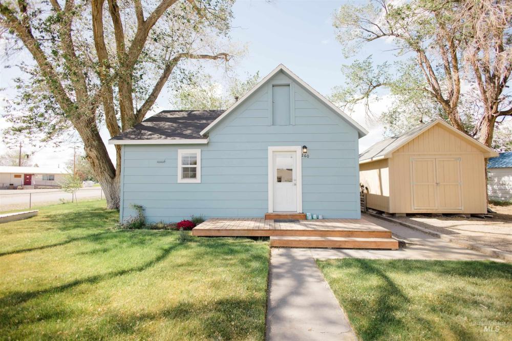 Currently Displayed Property Photo