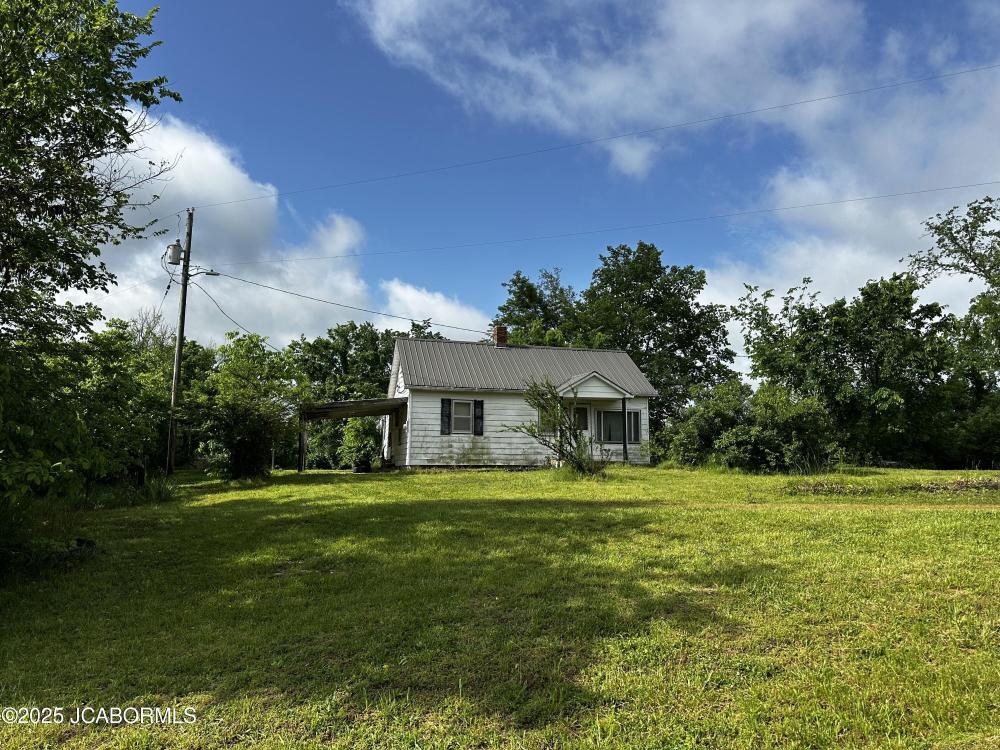 Currently Displayed Property Photo