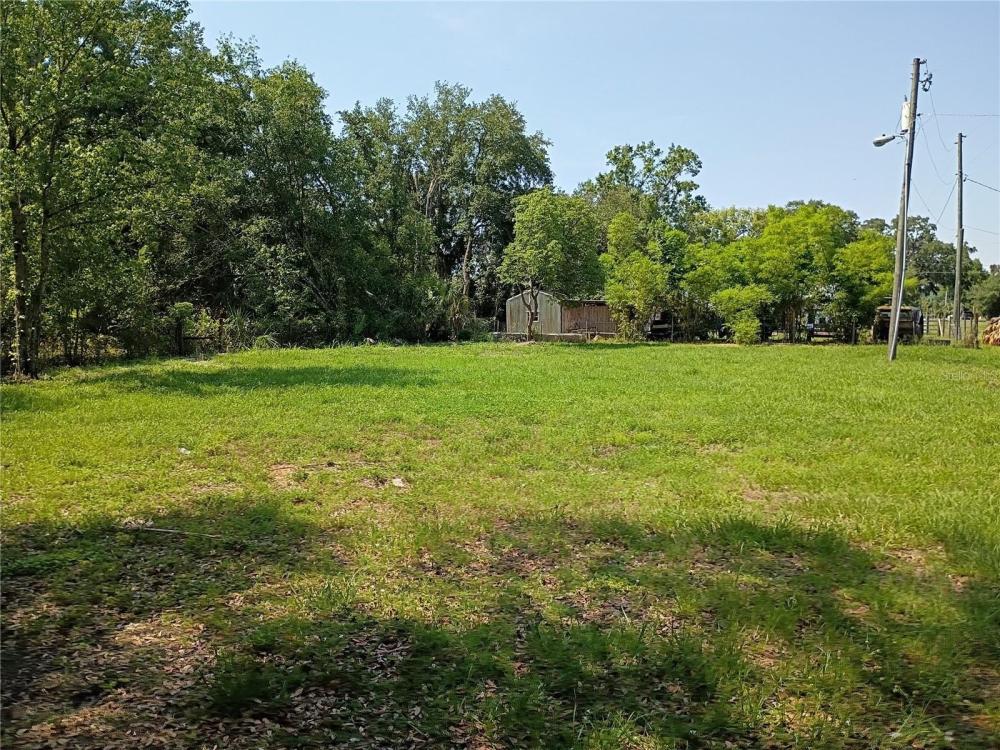 Currently Displayed Property Photo