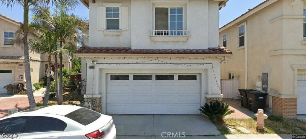 Currently Displayed Property Photo