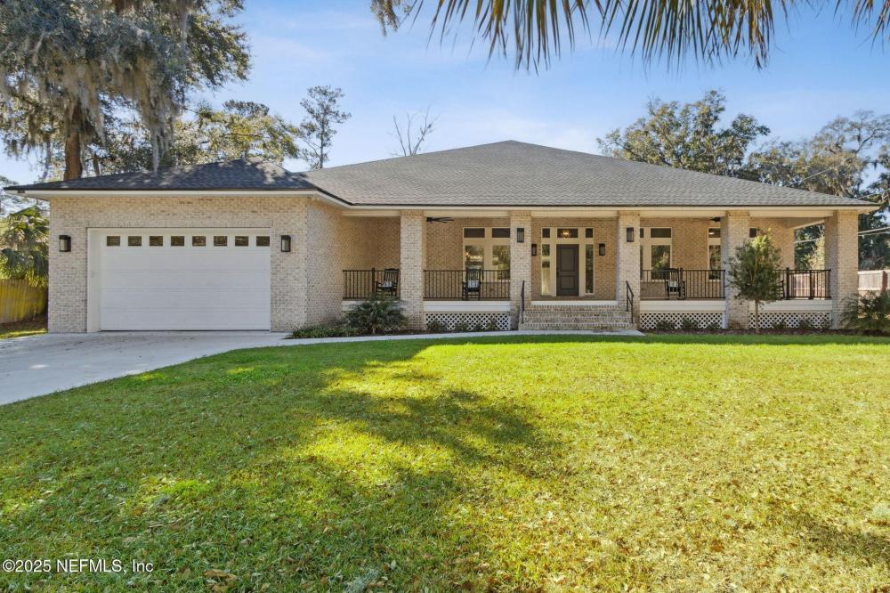 Currently Displayed Property Photo
