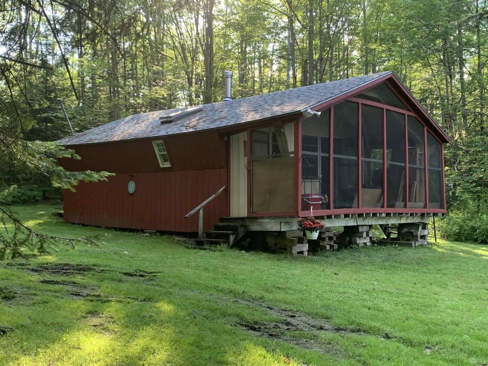 Currently Displayed Property Photo