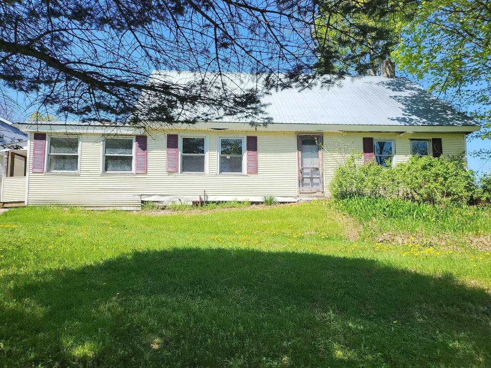 Currently Displayed Property Photo