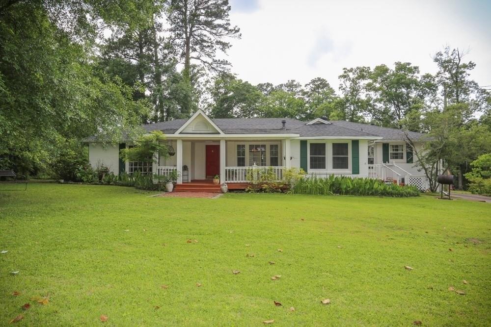 Currently Displayed Property Photo