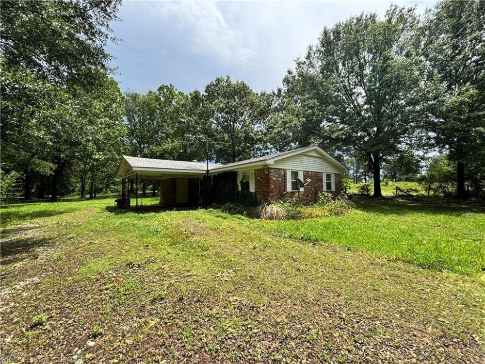 Currently Displayed Property Photo