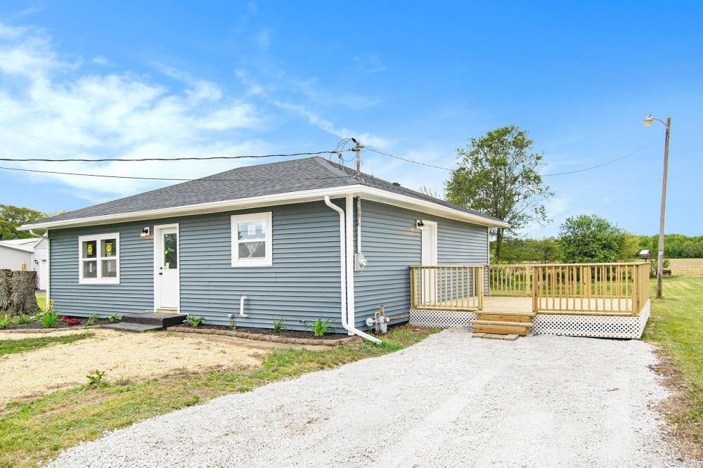 Currently Displayed Property Photo