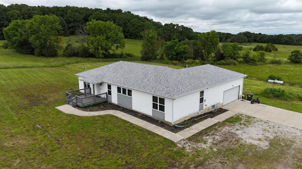 Currently Displayed Property Photo