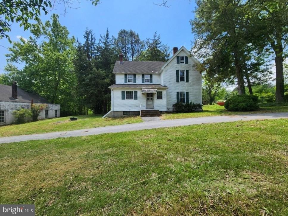 Currently Displayed Property Photo