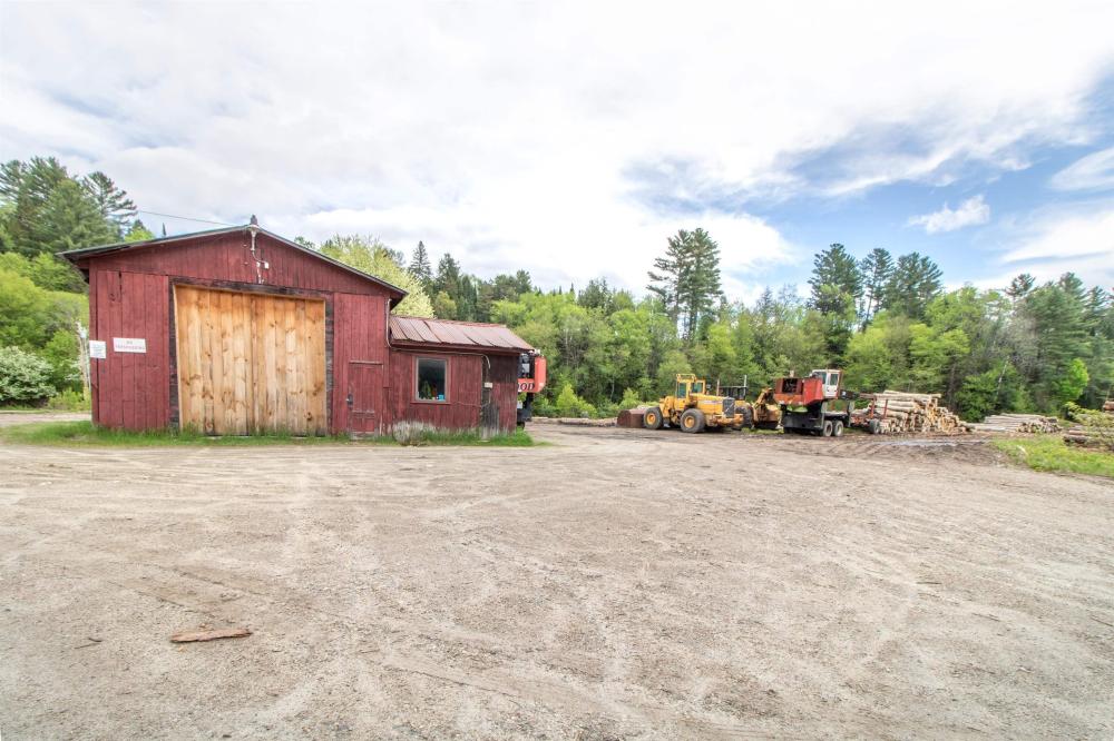 Currently Displayed Property Photo