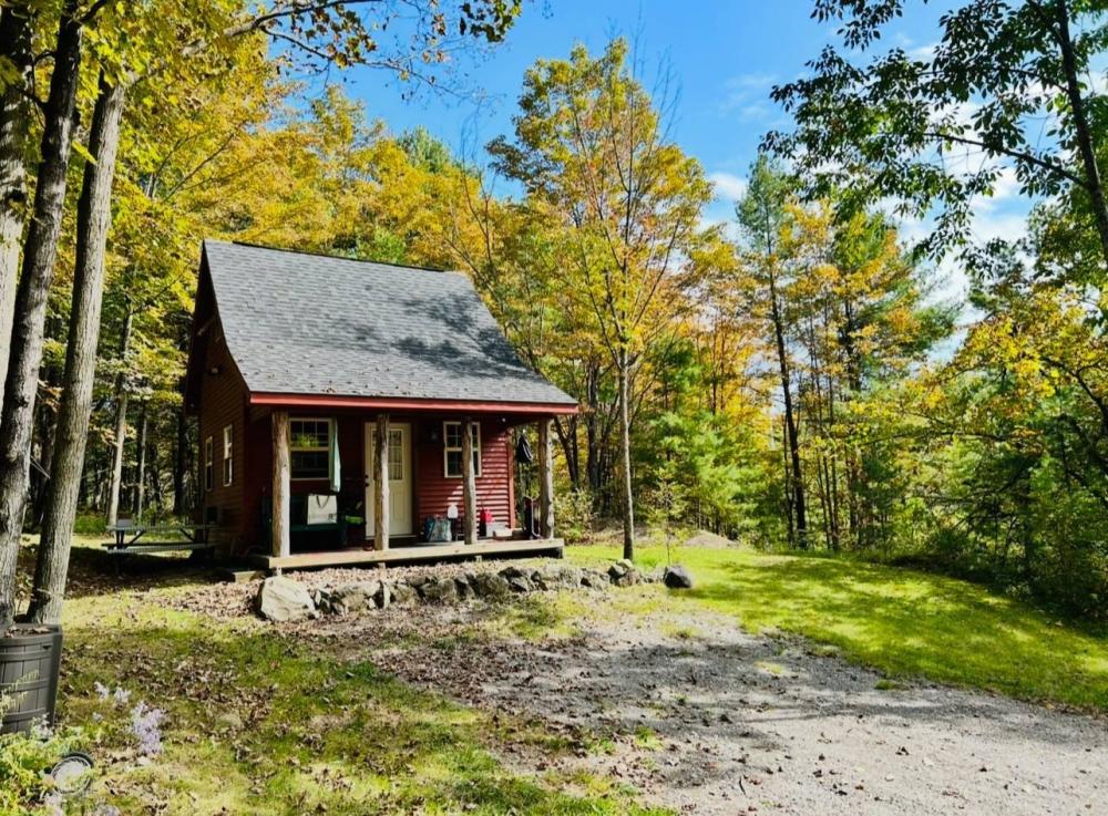 Currently Displayed Property Photo